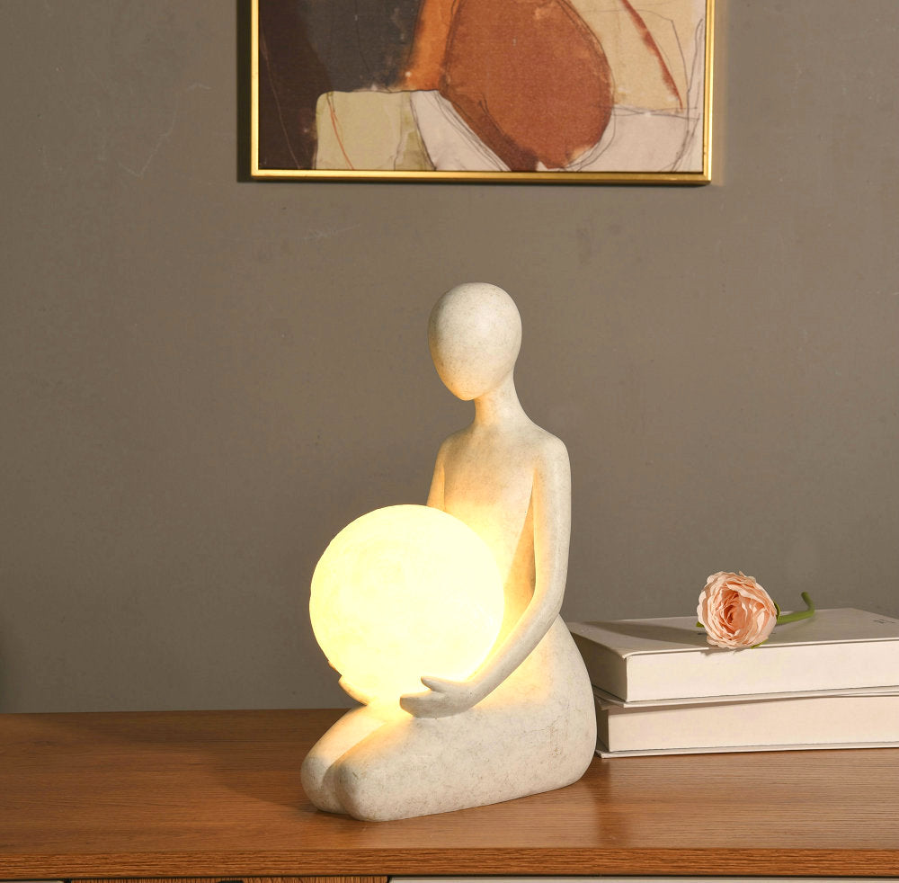 Minimalist Resin Woman Figurine Lamp