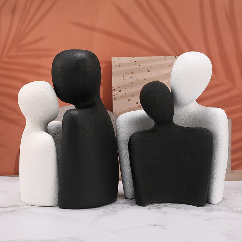 “Luxury Ceramic Couple Ornaments – Valentine & Wedding Decor”