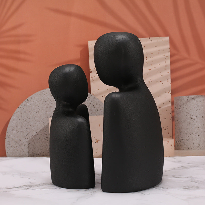 “Luxury Ceramic Couple Ornaments – Valentine & Wedding Decor”